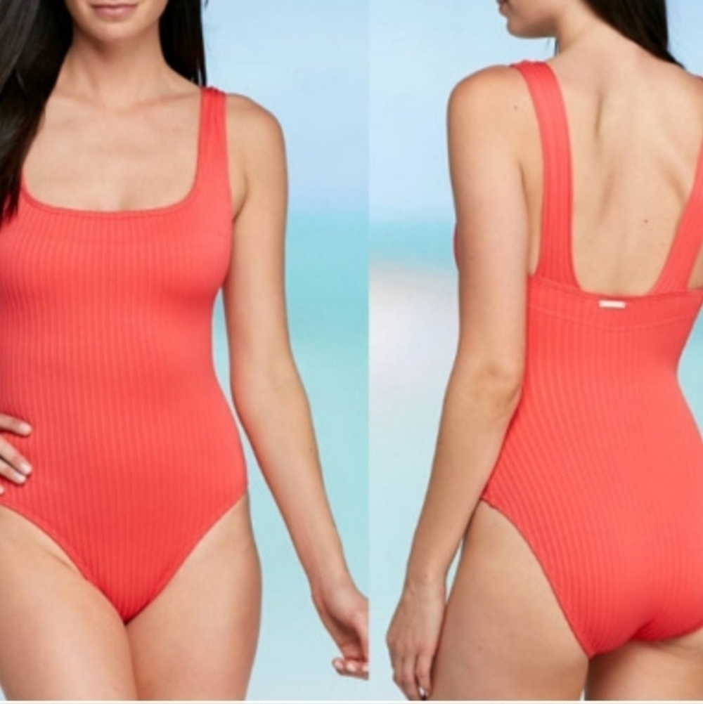 NWOT MICHEAL Micheal Kors Ribbed Coral‎ One Pieces Swimsuit SIZE 8